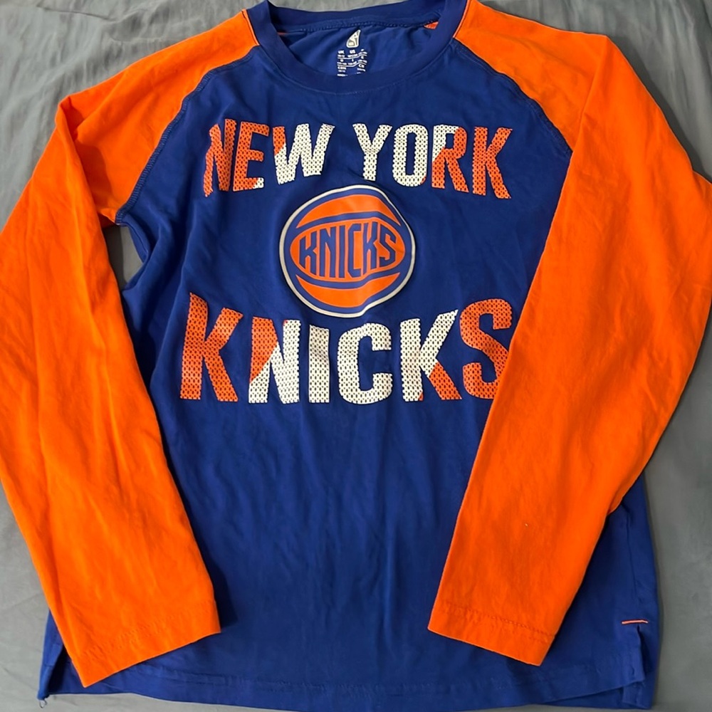 NBA New York Knicks long sleeve tshirt. Size 10/12